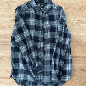Lee Flannel Plaid Button Down Shirt